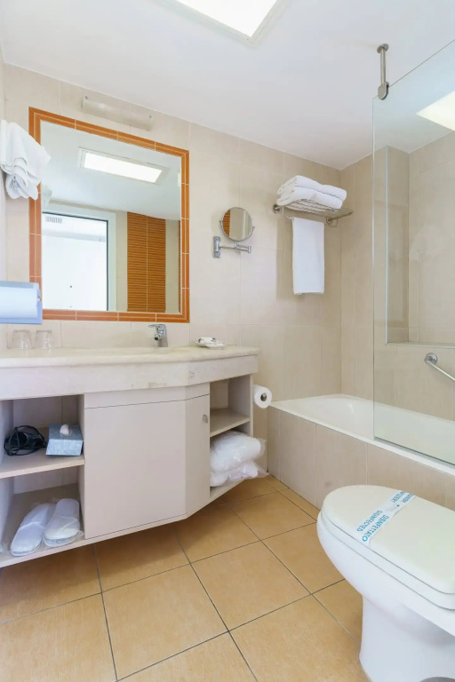 Standard Double room with partial sea view (full double bed)