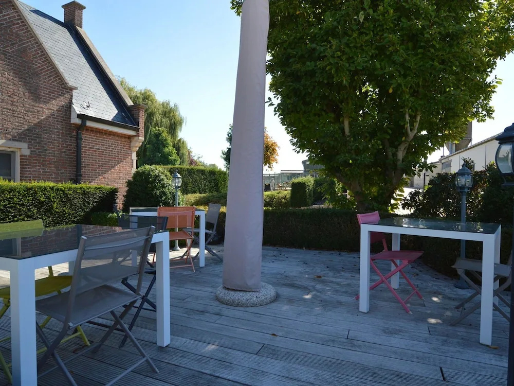 Lavish Villa in Tienen With Terrace & Garden - фото 13