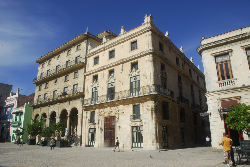 Palacio Del Marques De San Felipe Y Santiago