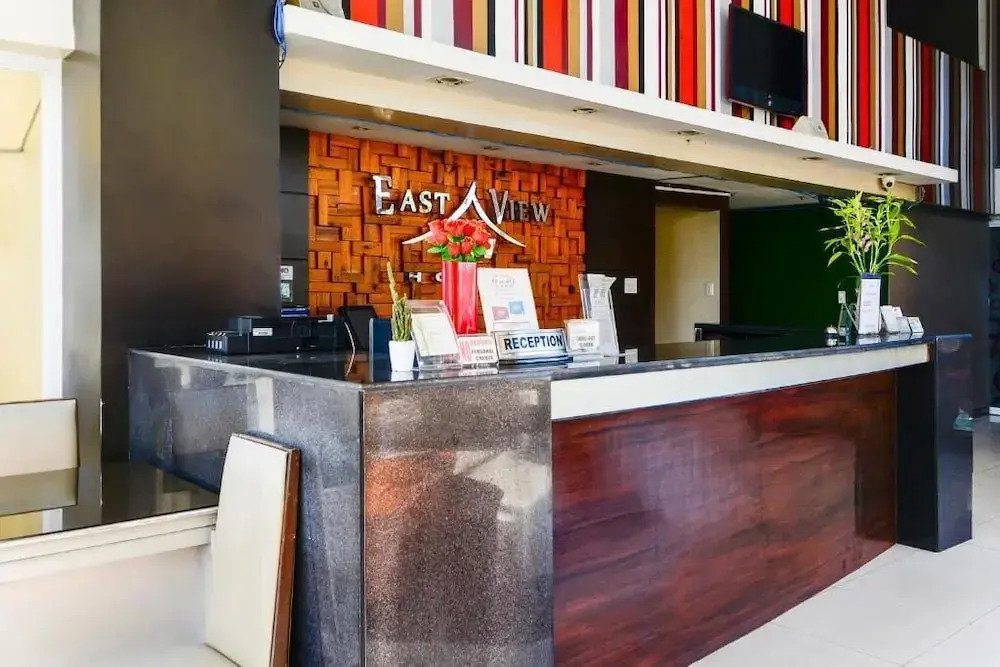 East View Hotel — фото