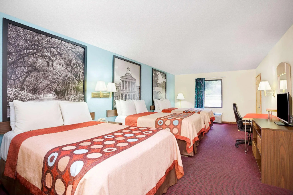 Sextuple Suite