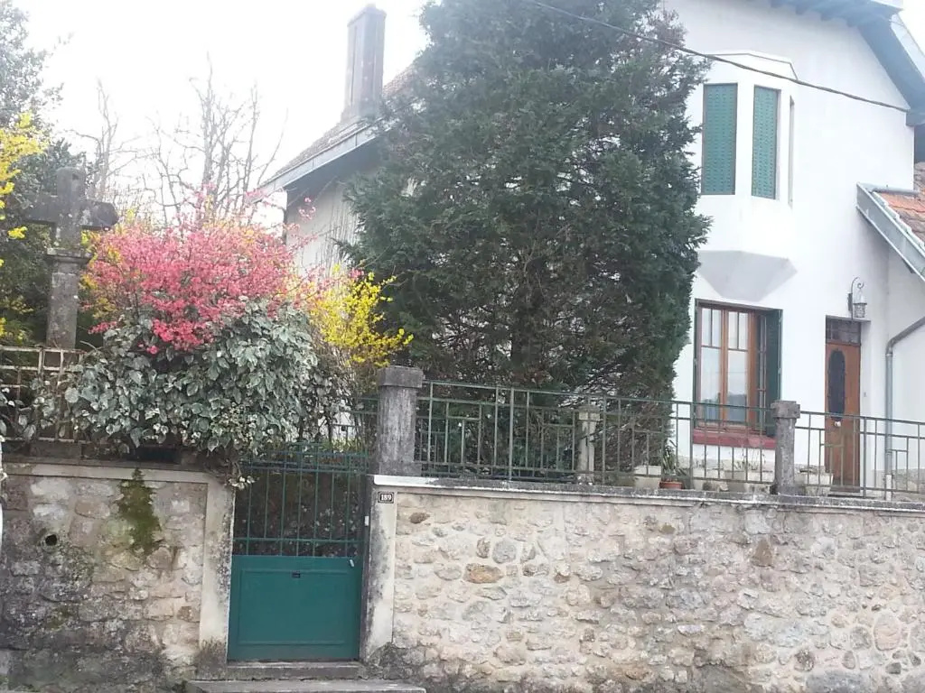 Voir la photo 1 — Belle chambre dans maison atypique