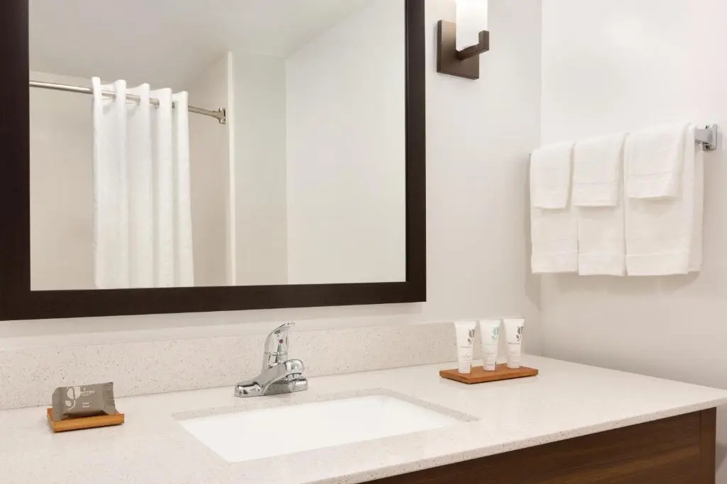 Country Inn & Suites by Radisson, DFW Airport South, TX - Chambres
