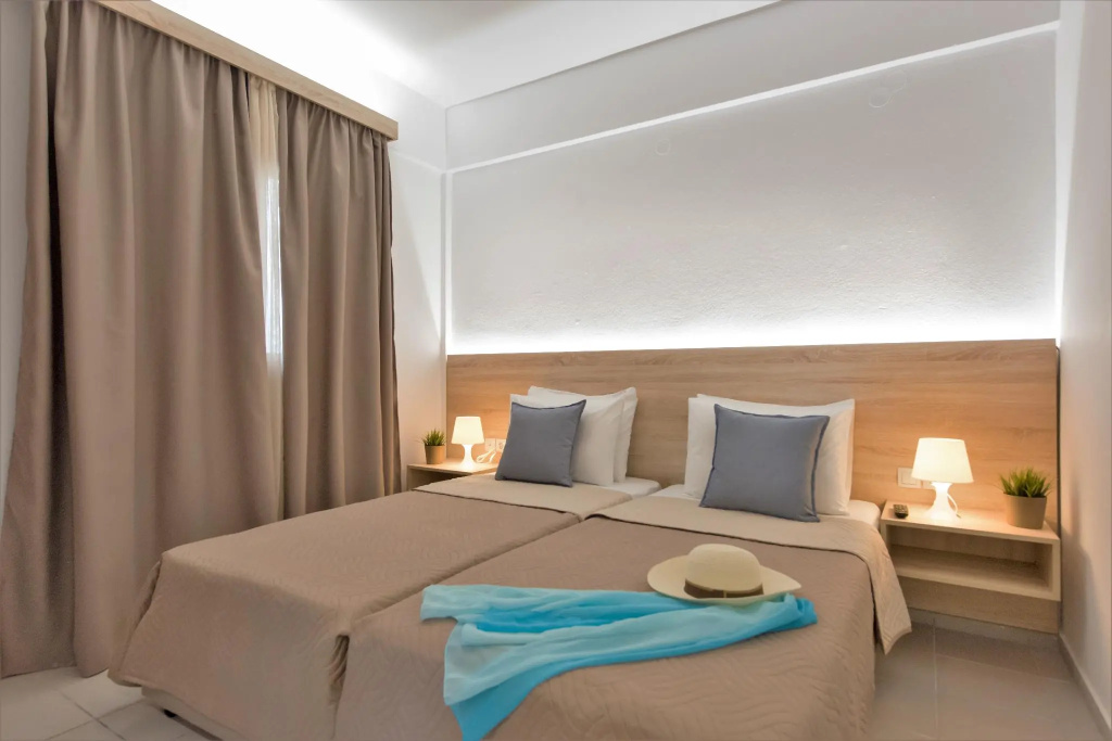 Sunshine Village Hotel - Chambres