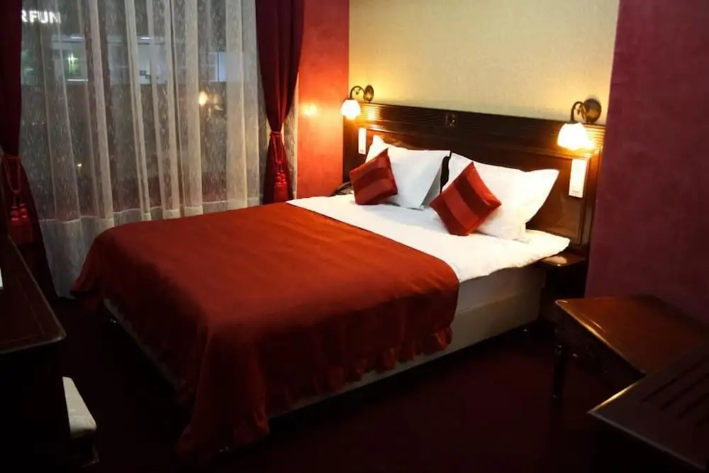 Hotel Daily Plaza - Chambres
