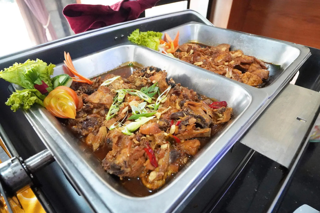 Sutan Raja Hotel Cirebon - Général
