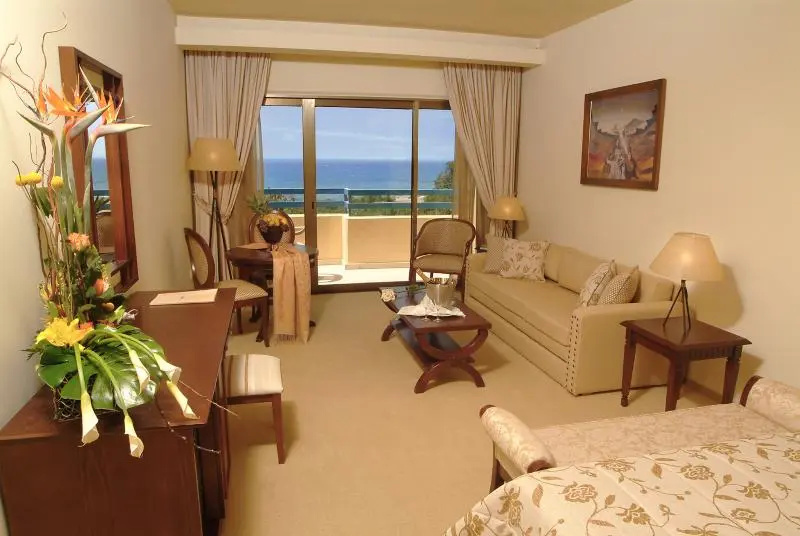 Elias Beach Hotel - Chambres