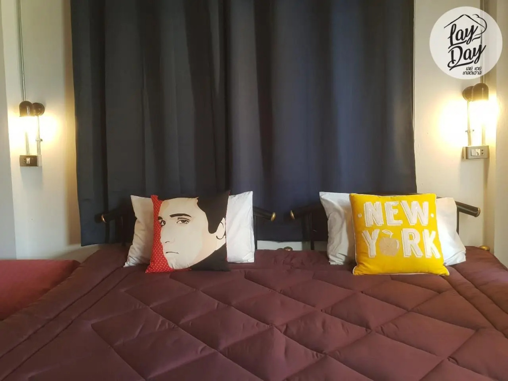 Deluxe Double room with balcony (full double bed)