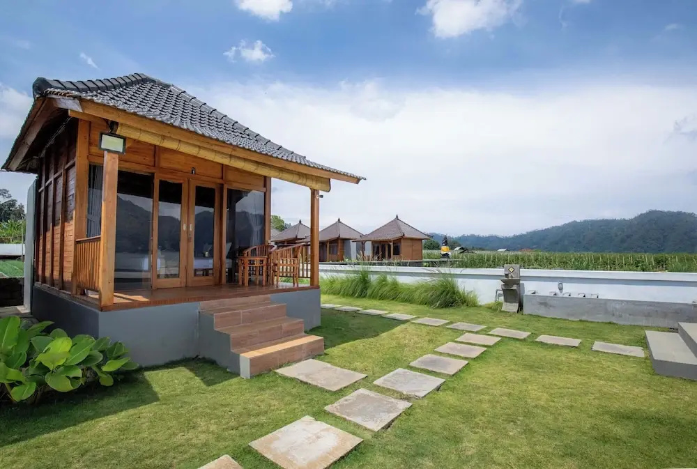 D Sila’s Tepi Danu Villas Kintamani & Natural hot spring