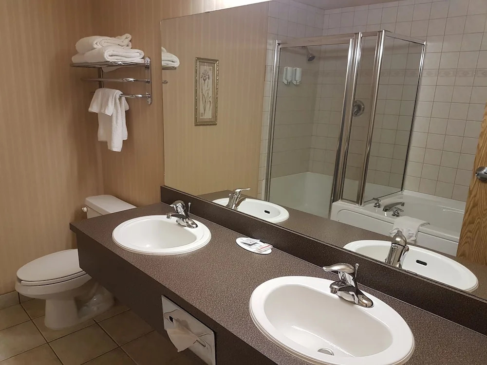 Super 8 Fort Nelson - фото 9