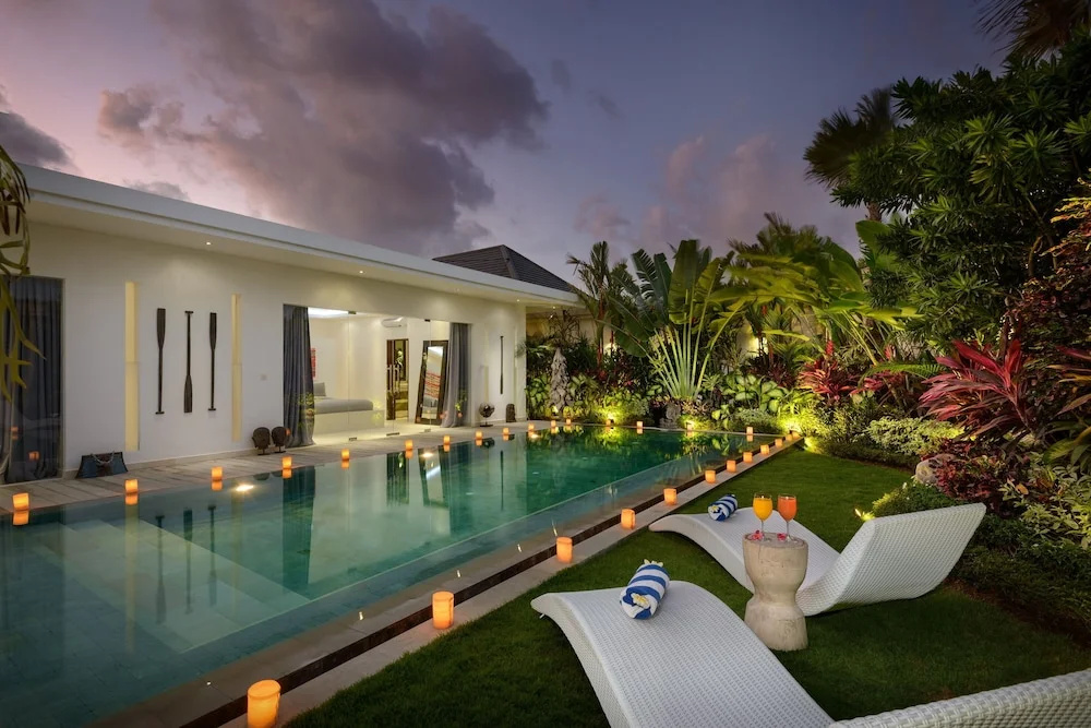 3 Bedrooms Villa