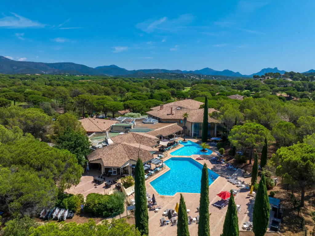 Latitudes Hotel Golf De L'esterel