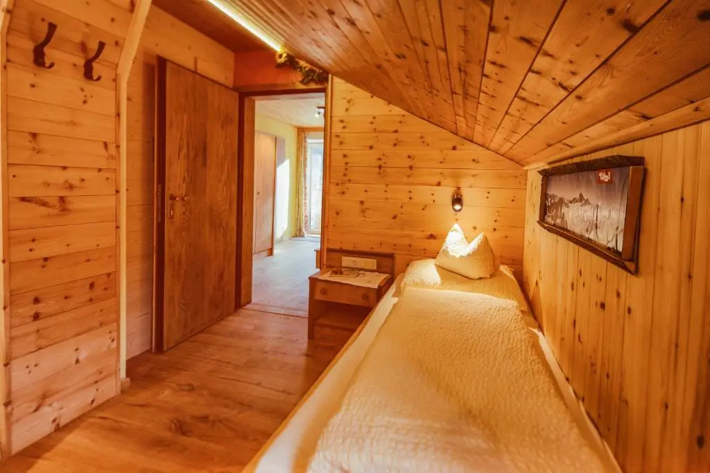 Almi's Berghotel - Chambres
