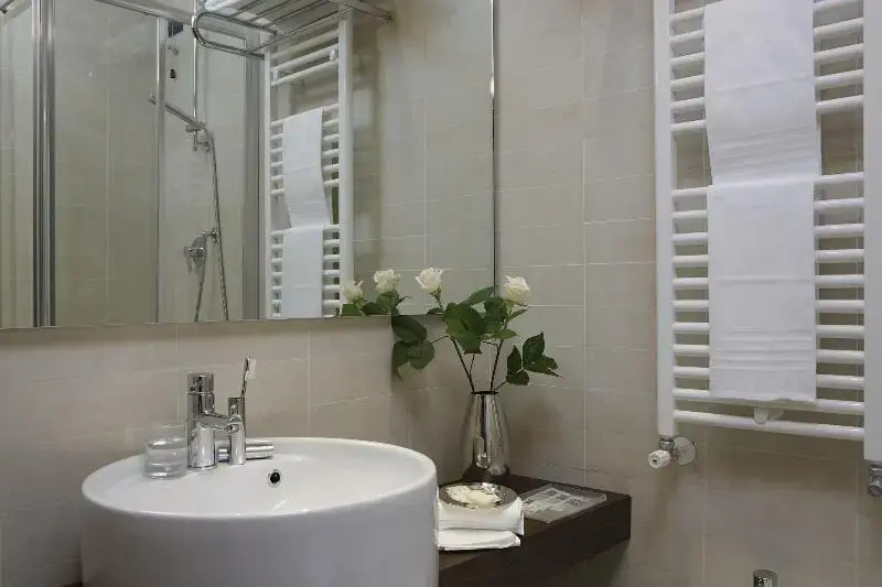 Double room (twin beds)