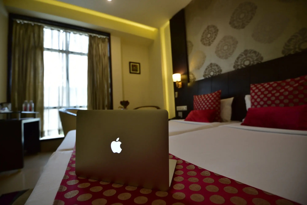 Hotel Surya Plaza - фото 4