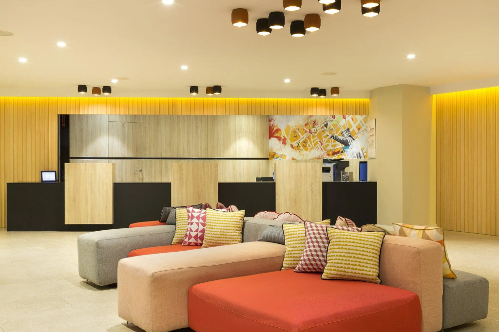 Citadines Ramblas Barcelona - Chambres