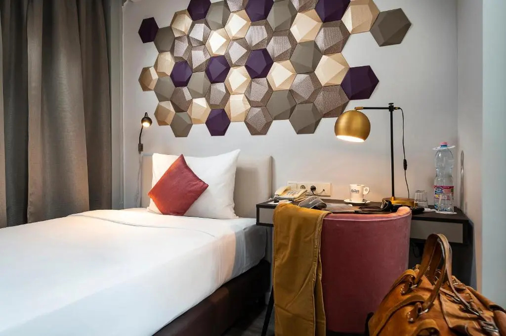 Three Corners Hotel Art - Chambres