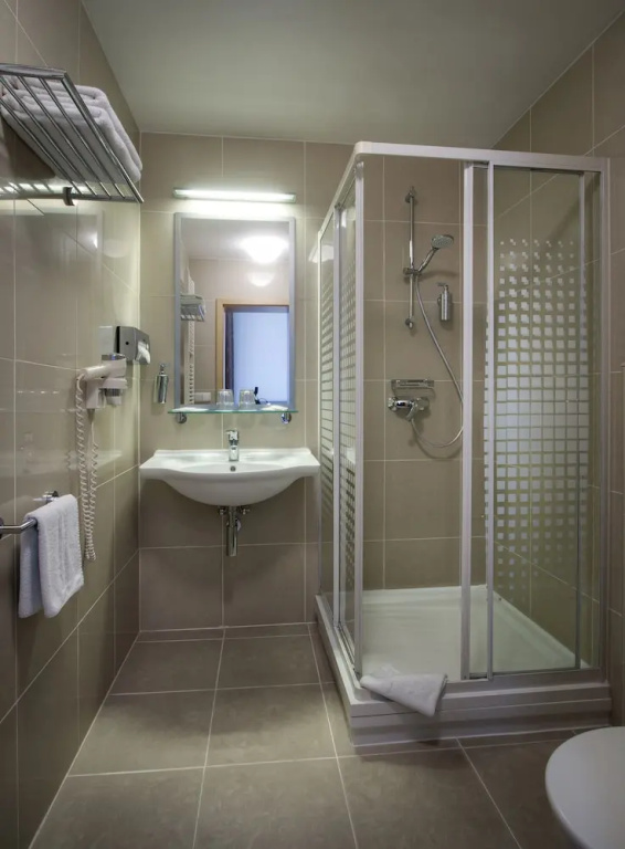 1 Bedroom Standard Triple room