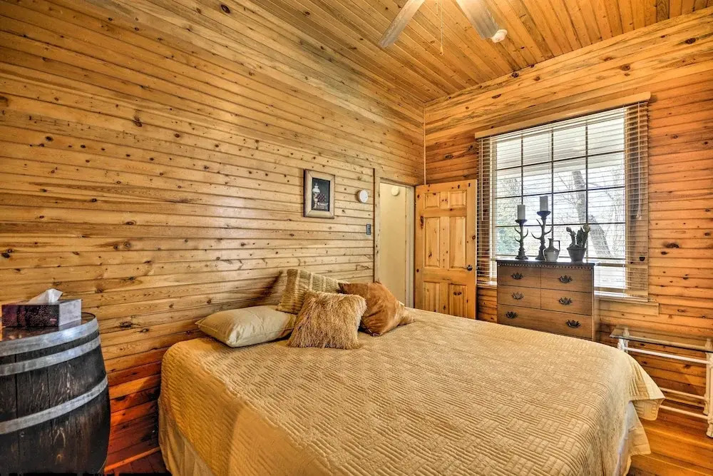 Pet-friendly Cody Home - Walk to Main Street! — фото 3