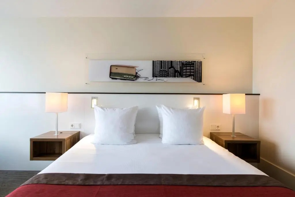 Holiday Inn Eindhoven Centre by IHG - Chambres