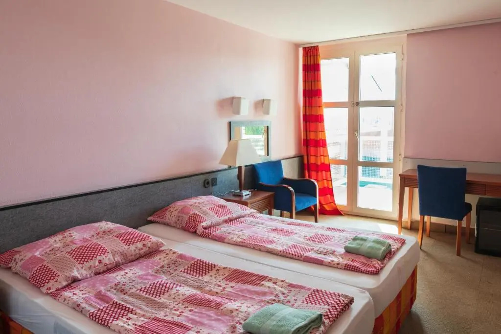 Hotel Ngy vszak - Chambres