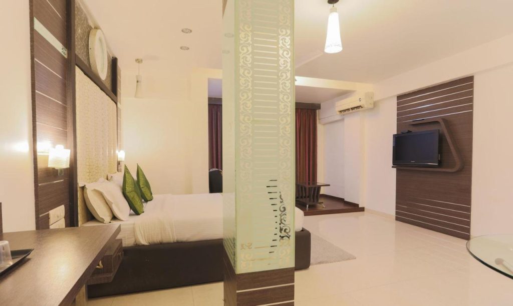 Hotel photo 12