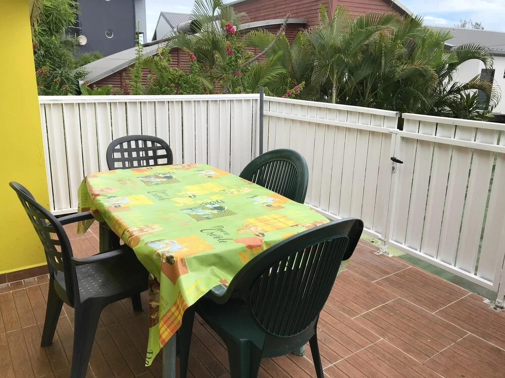 Studio in Saint Joseph , With Shared Pool, Furnished Terrace and Wifi Near the Beach
