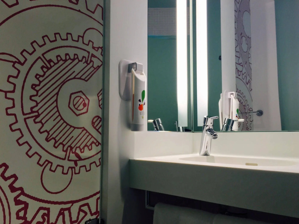 Ibis Styles Paris Mairie de Clichy — фото