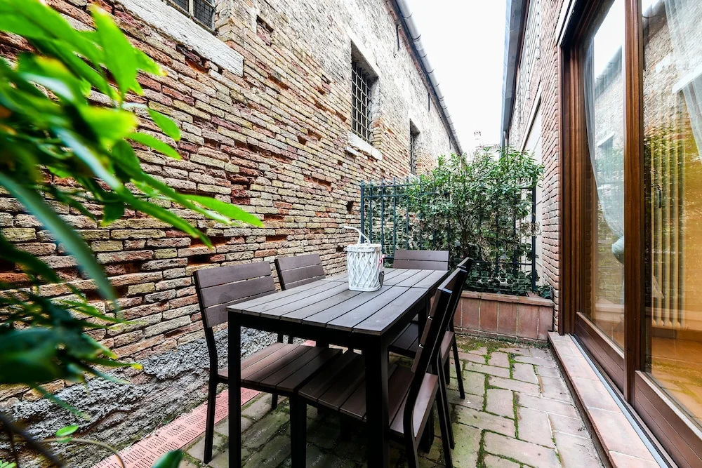 Bluesky Garden by Wonderful Italy
