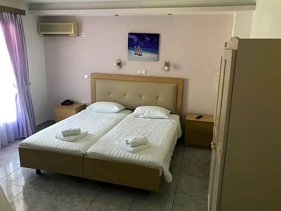 Economy room