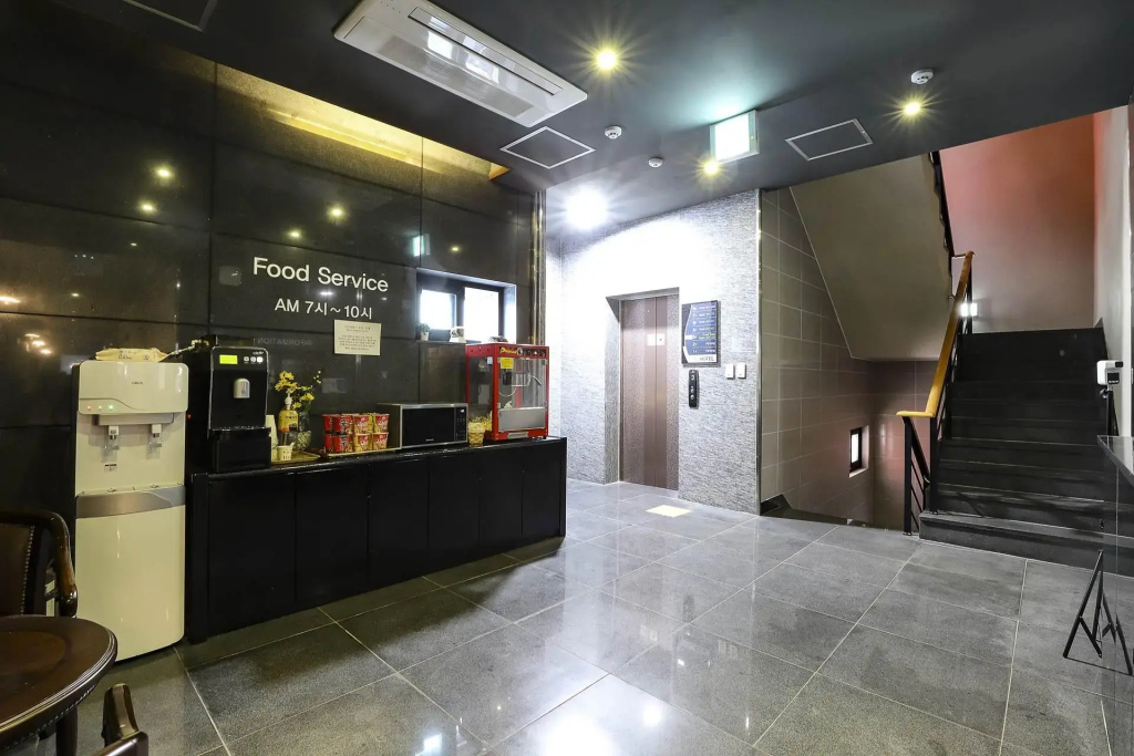 Hotel photo 20