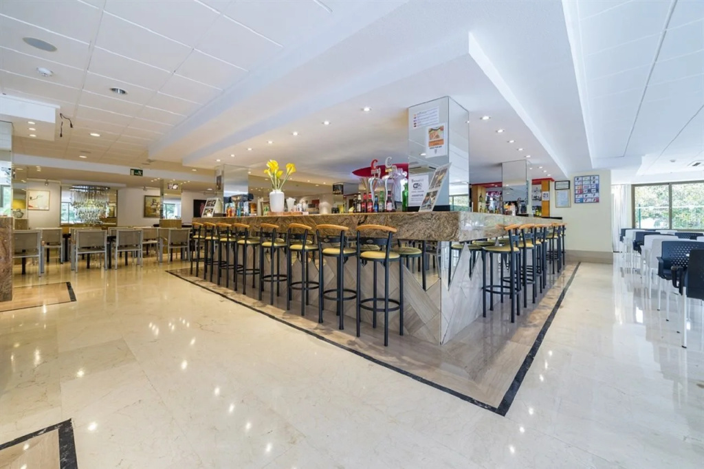 Hotel photo 28