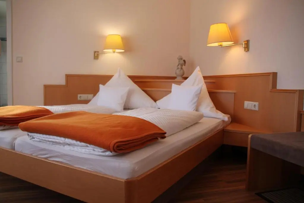 Hotel Landhaus Waldesruh - Chambres