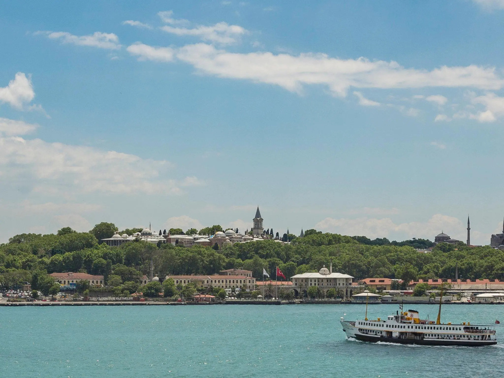 Novotel Istanbul Bosphorus - 2