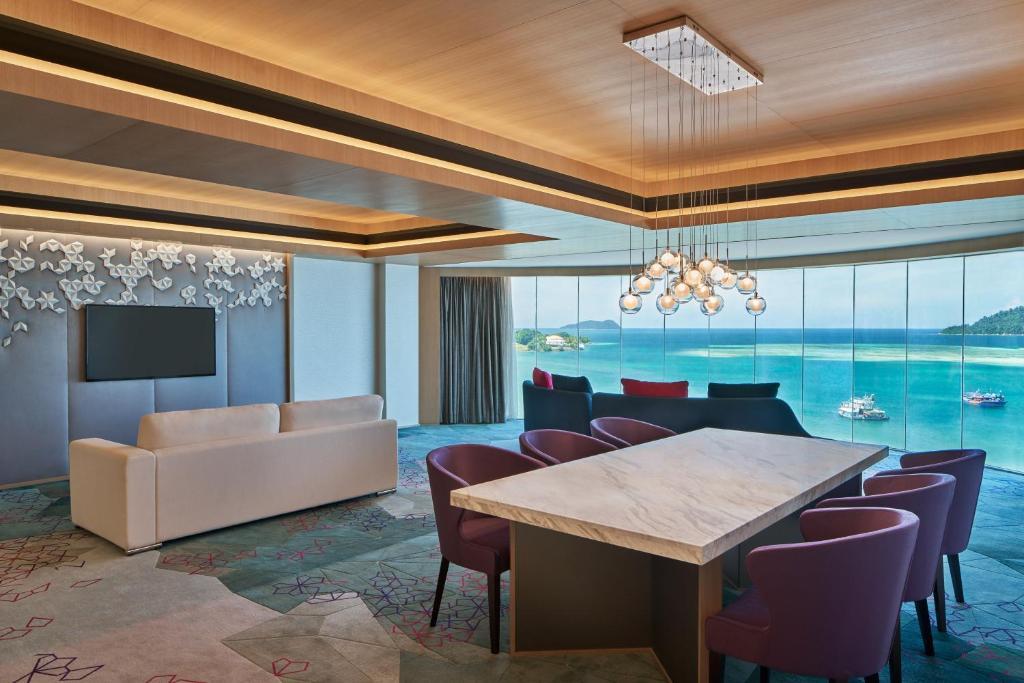 Le Meridien Kota Kinabalu