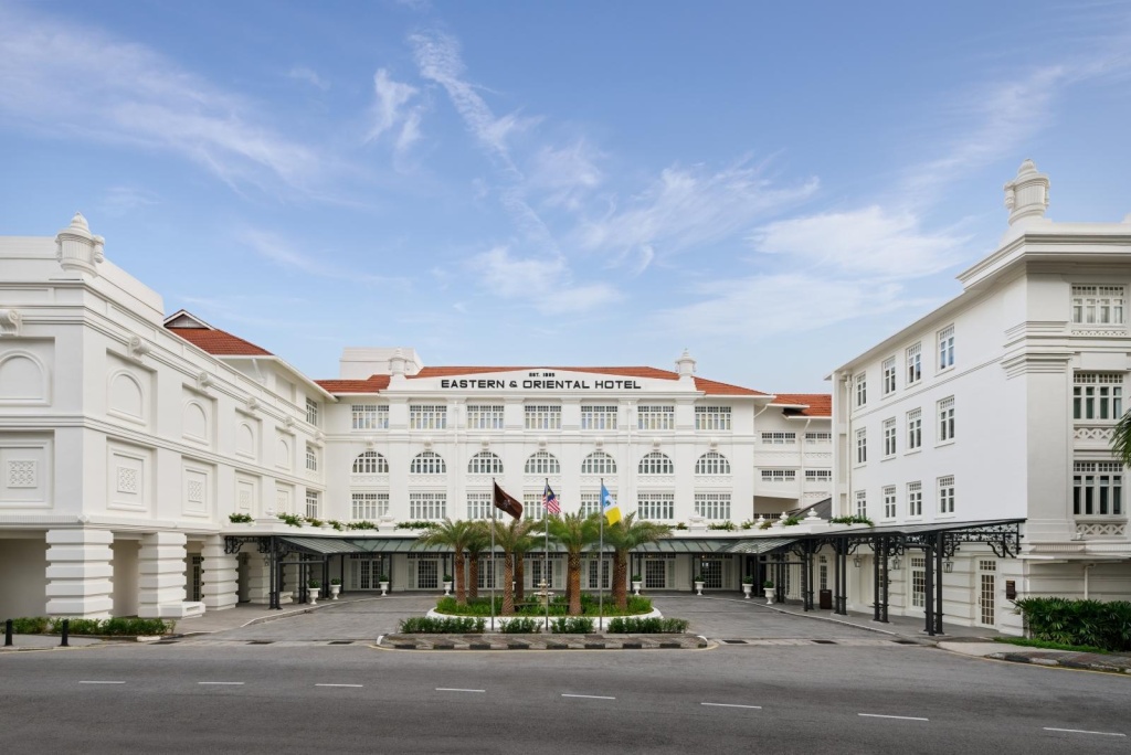 Eastern & Oriental Hotel Room Type - George Town Heritage Wing Double Suite (full double bed)