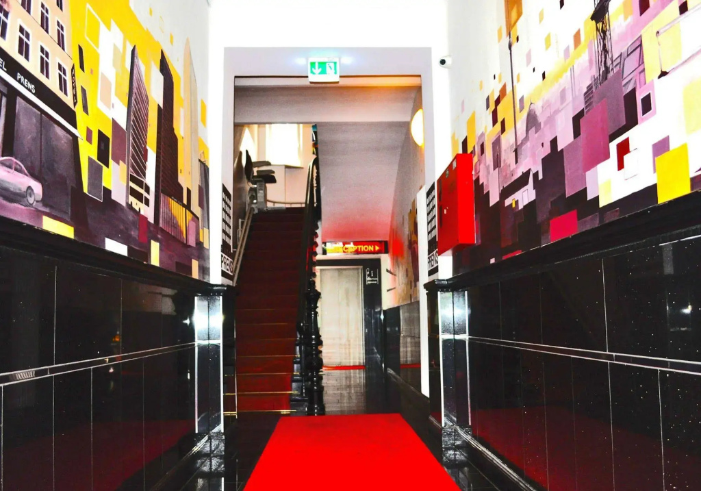 Hotel photo 10