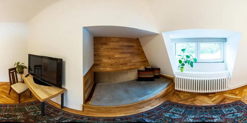 Standard Double room with garden view (full double bed)