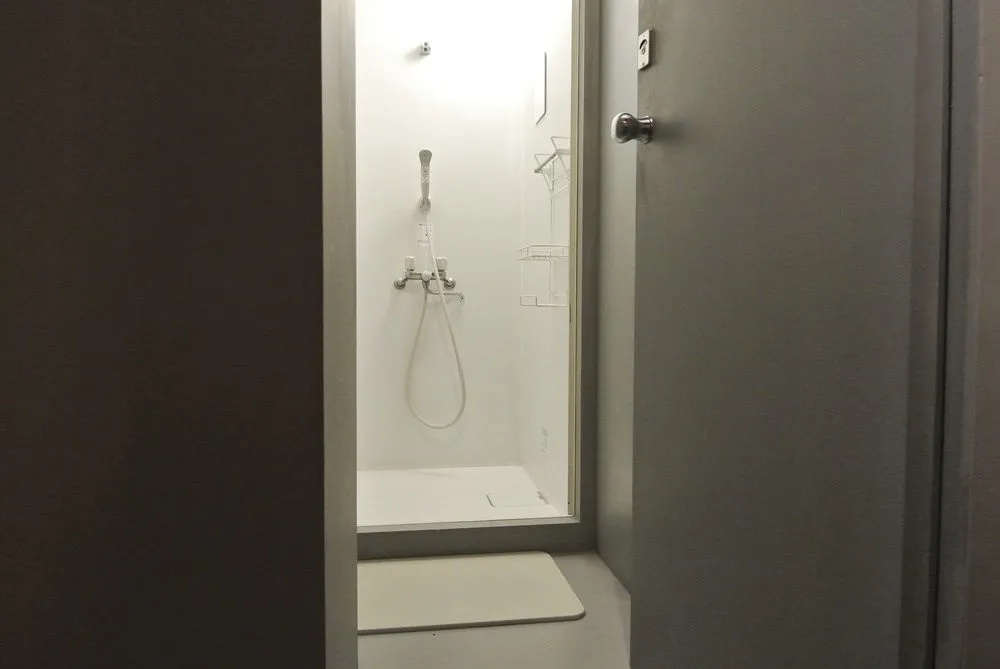 gallery_image_hidden_7