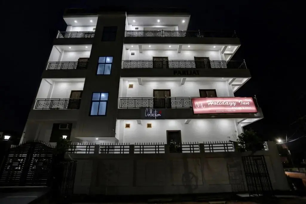Oyo Townhouse 1082 Holidayy Inn