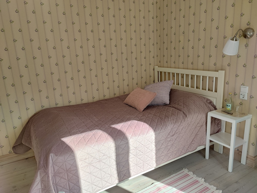 Grand room