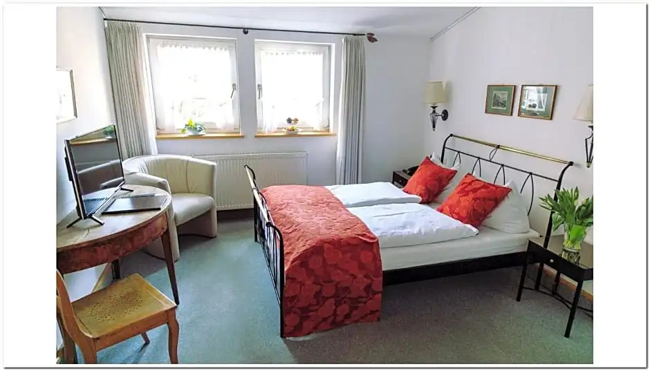 Hotel Landgasthof Zum Weissen Schwanen - Chambres