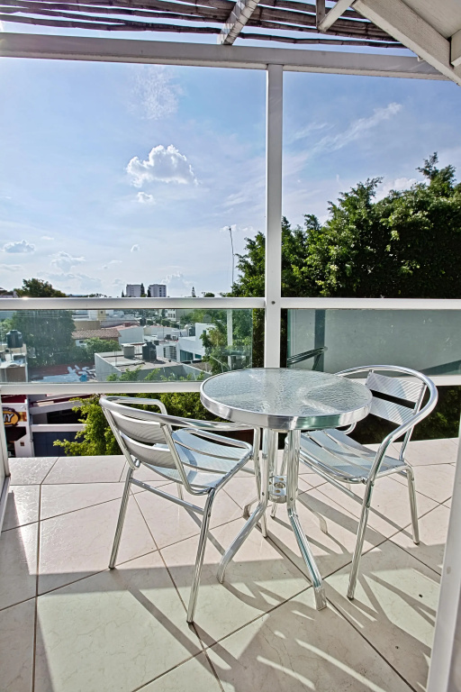 Balcony & Terrace