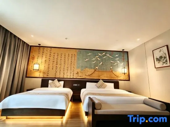 Luxury Double Family room (twin beds)