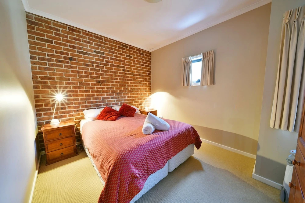 3 Bedrooms Apartment with balcony