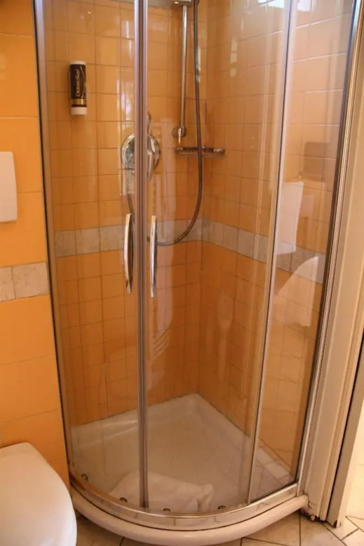 Superior Double room (full double bed)