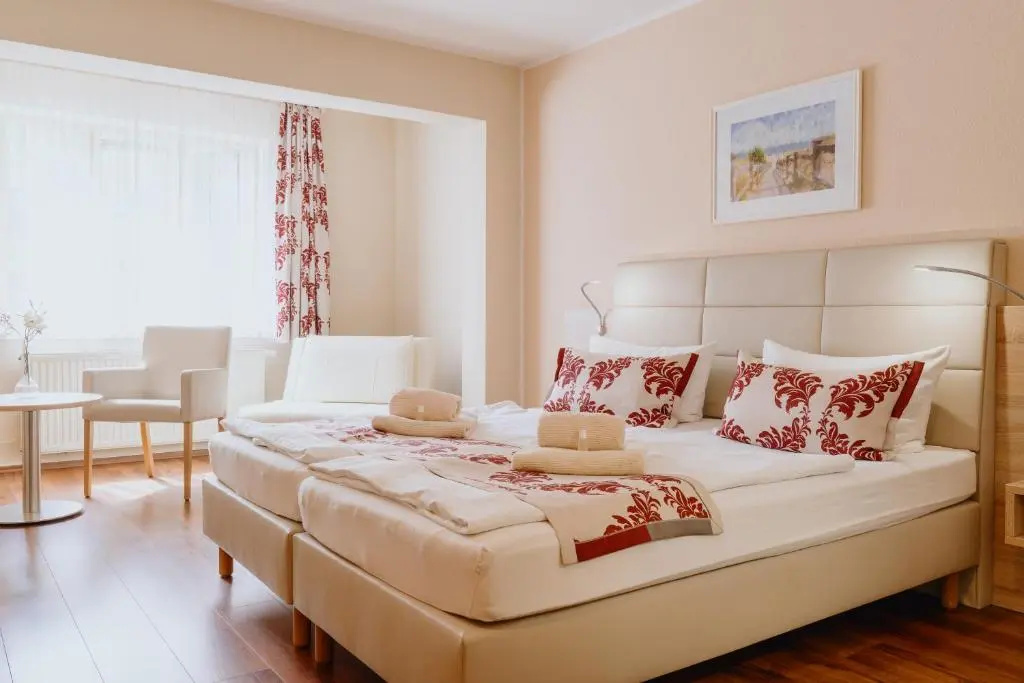 Standard Double room (full double bed)