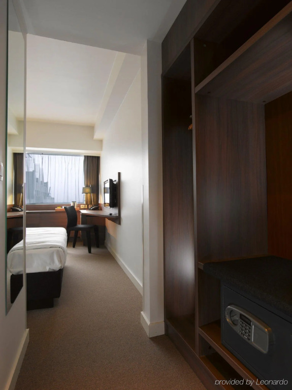 Thon Hotel Brussels City Centre picture