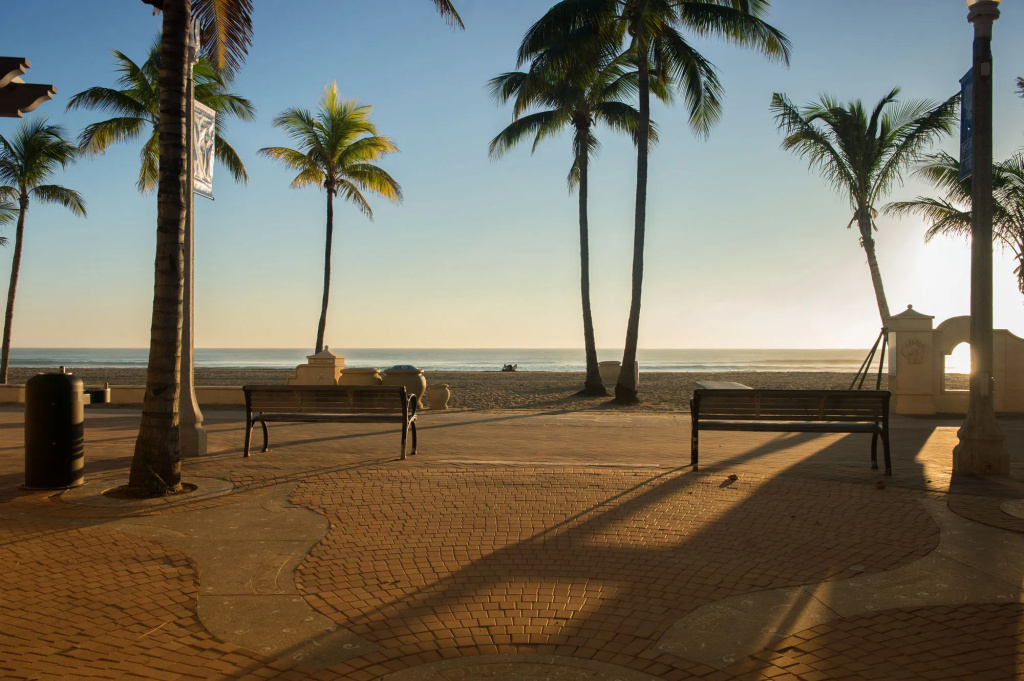 Beach & Waterfront