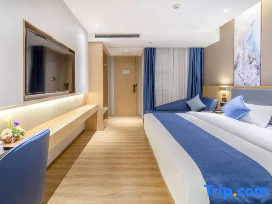 Business Double room (full double bed)
